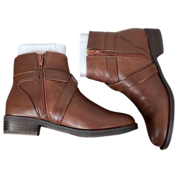 Rockport Vickey Belt Leather Cognac Bootie Size 5 - Picture 10 of 12